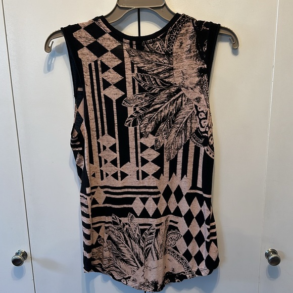 Guess Skull Tank Top Size Small - Picture 5 of 6